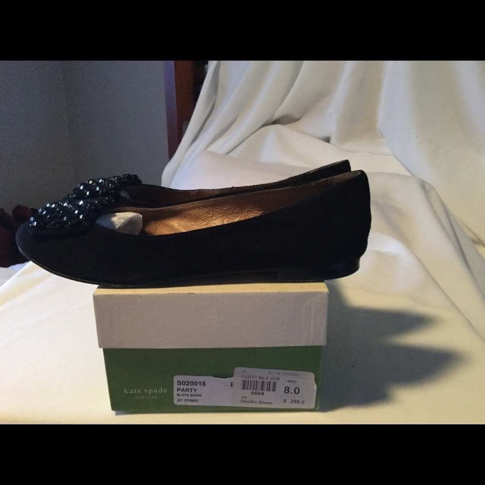 Shoes - Picture 4 of 4